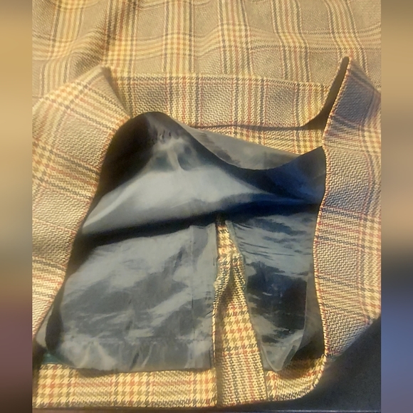 ! Jones New York 100%Wool lined plaid skirt 14 - Picture 3 of 7